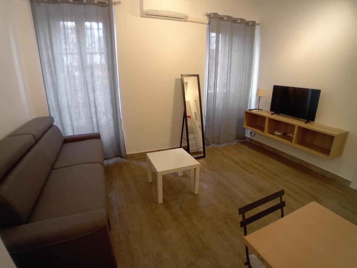 アンティーブ11 Rue Vaubanアパートメント エクステリア 写真